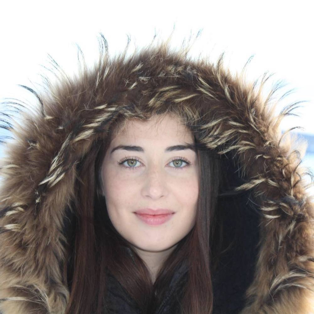 Meet your Posher, Alexandra